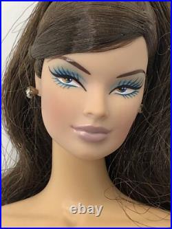 12 Integrity Fashion Royalty Doll 2003 Paradise Veronique Perrin Brunette