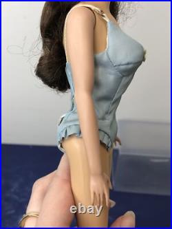 12 Integrity Fashion Royalty Doll 2003 Paradise Veronique Perrin Brunette