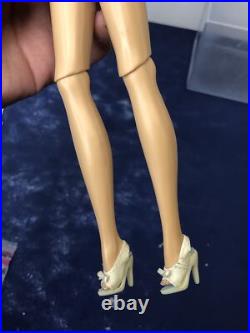 12 Integrity Fashion Royalty Doll 2003 Paradise Veronique Perrin Brunette