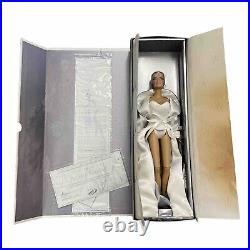 2002 Fashion Royalty Jason Wu Close Up Veronique Perrin #91001B Doll NRFB