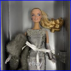 2002 Integrity Fashion Royalty Silver Society Veronique SIGNED by Jason Wu