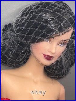2002 Integrity Fashion Royalty Veronique Perrin Flame Rouge #91019 NRFB