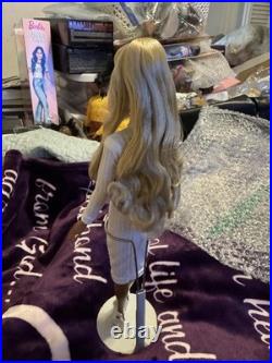 2004 Integrity Toys Fashion Royalty Perfect Skin Adele Makeda #91032 Rare Doll