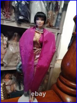 2004 Integrity Toys Fashion Royalty SHEER GODDESS Veronique Perrin