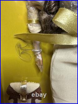 2005 Fashion Royalty Riveting Premiere Isha Dressed Doll #91064 NIB FREE SHIPB25 2005 Fashion Royalty Riveting Premiere Isha Dressed Doll #91064 NIB FREE SHIPB25