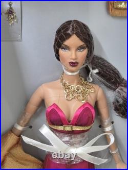 2005 Integrity Toys FR Behind Velvet Ropes Natalia Fatale Doll #91067 NRFB