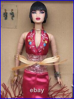 2005 Integrity Toys Fashion Royalty FIERCE SUBJECT Kyori Sato Doll #91043 NRFB