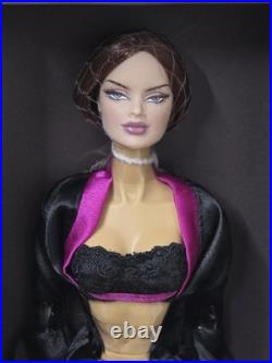 2007 Integrity Fashion Royalty Natural Perfection Veronique Perrin NRFB