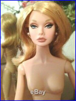2009 Integrity Toys Poppy Parker Pillow Talk Nude Doll withStand Only