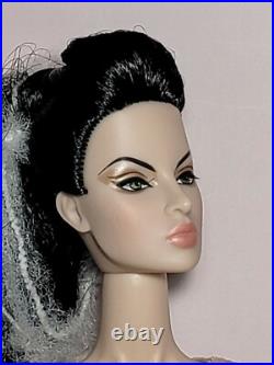 2013 Fashion Royalty A Touch of Frost Eugenia Perrin Frost #91341 NRFB