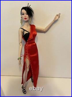 2014 Elsa Lin Hot Blooded 16 Fashion Doll, LE 300 Integrity Toys FR16 Shipper