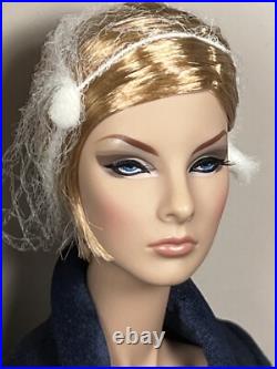 2015 Integrity Toys Cinematic Convention Perfectly Suited Giselle Nrfb Rare