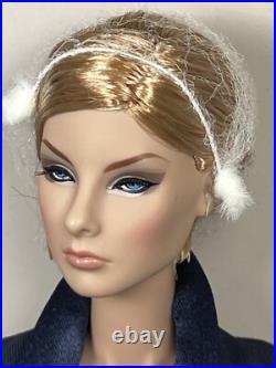 2015 Integrity Toys Cinematic Convention Perfectly Suited Giselle Nrfb Rare