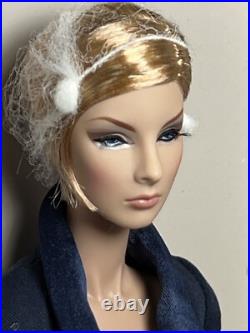 2015 Integrity Toys Cinematic Convention Perfectly Suited Giselle Nrfb Rare