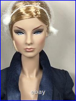 2015 Integrity Toys Cinematic Convention Perfectly Suited Giselle Nrfb Rare