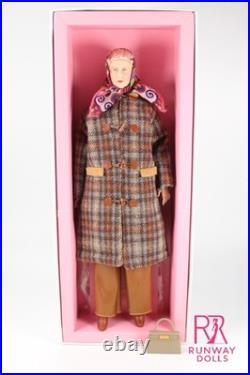 2X 2026 Runway Dolls Royal Dinner & Royalty In Balmoral Lilibet 12.5 Custo