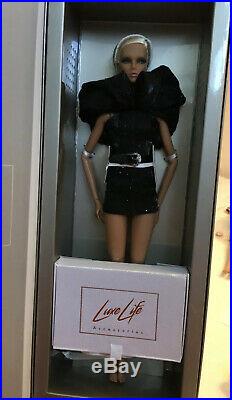 Afterglow Lilith Blair NuFace Twins LuxeLife WClub Convention Doll