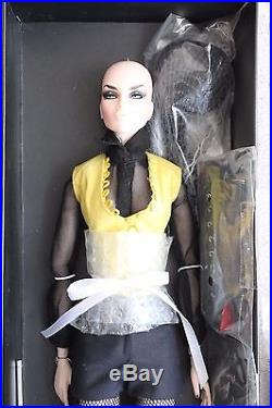AvantGuards Eclectic Integrity Toys LE500 2008 Fashion Royalty Doll 74002