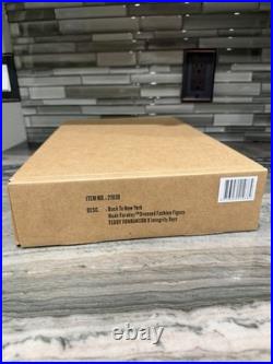 BACK TO NEW YORK NOAH FARADAY Monarchs Fashion Royalty Homme Doll NRFB