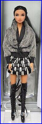 COLETTE PERK 12 Dress Doll Fashion Royalty NU. Face Collection