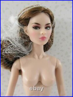 COMING OUT NAVIA PHAN NUDE WITH STAND & COA 2020 METEOR Le CHIC INTEGRITY TOYS