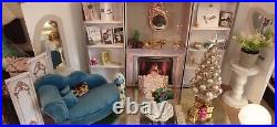 Christmas Livingroom Diorama for 12 Dolls. Poppy Parker, Barbie Fashion Royalty