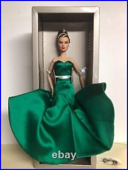 Divine Evening Victoire Roux doll 2018 Lux Life Convention Fashion Royalty NRFB
