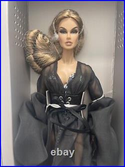 Dusk In Bloom Lucia Zandra Close Up Doll Integrity Toys Fashion Royalty