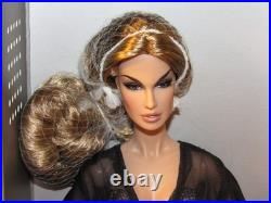 Dusk in Bloom Luchia Zadra Close-Up Doll NRFB Fashion Royalty LE 1500