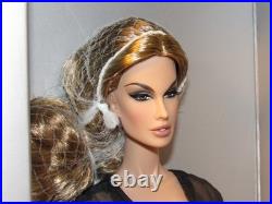 Dusk in Bloom Luchia Zadra Close-Up Doll NRFB Fashion Royalty LE 1500