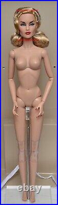 East 59th PRESSED PERFECTION Evelyn Weaverton 12 NUDE DOLL Fashion Royalty