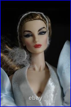 Elyse Jolie Doll Ritorno Alla Vita Integrity Toys Fashion Royalty Stilettos Out Elyse Jolie Doll Ritorno Alla Vita Integrity Toys Fashion Royalty Stilettos Out