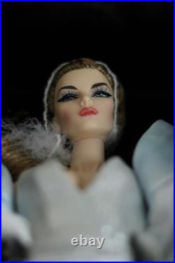 Elyse Jolie Doll Ritorno Alla Vita Integrity Toys Fashion Royalty Stilettos Out Elyse Jolie Doll Ritorno Alla Vita Integrity Toys Fashion Royalty Stilettos Out