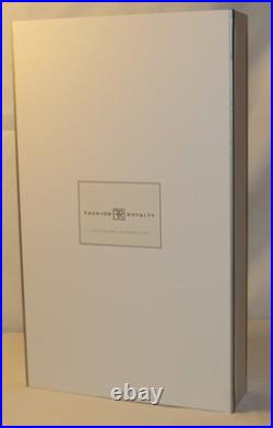 Enamorada Natalia Fatale NRFB #91477 Fashion Royalty 2020 W Club Exclusive