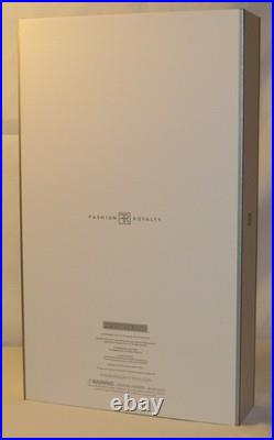 Enamorada Natalia Fatale NRFB #91477 Fashion Royalty 2020 W Club Exclusive