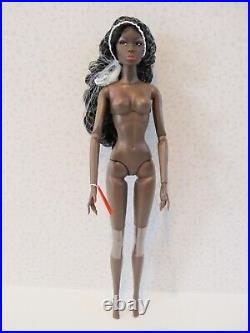 Every Woman Zuri Okoty Nude With Stand & Coa Meteor Fashion Royalty Integrity