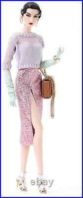 FASHION ROYALTY MINT GLAMOUR COATED ELYSE Dressed DOLL