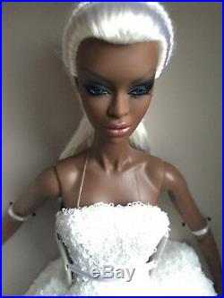 FR Integrity FAIRYTALE CON ADELE MAKEDA FROSTED GLAMOUR Fashion Royalty Doll LE