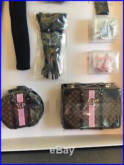 Fame and Fortune Vanessa Perrin Gift Set Fashion Royalty W Club Exclusive NRFB