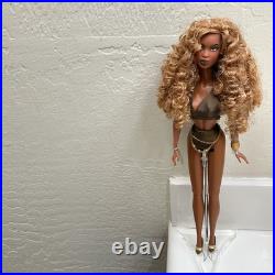 Fashion Royalty Adele Makeda Exotica 2003 Mauve Absolue