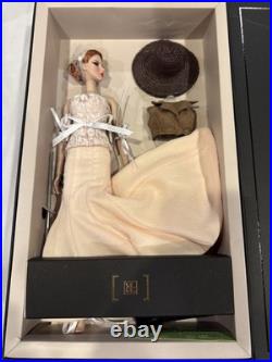 Fashion Royalty Agnes Von Weiss High Visibility Mini-Gift Set NRFB COA