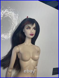 Fashion Royalty Anja Simi Dark Hunter USED Doll Integrity Toys Ashton Drake READ