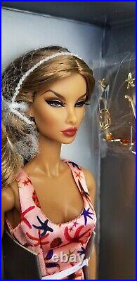 Fashion Royalty Bombshell Beach Natalia Fatale Basic Doll Integrity Toys NRFB