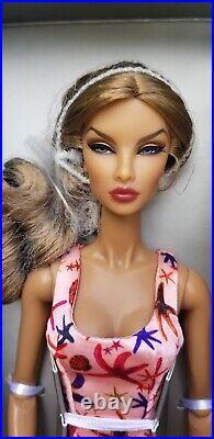 Fashion Royalty Bombshell Beach Natalia Fatale Basic Doll Integrity Toys NRFB