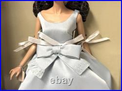 Fashion Royalty CAPTIVATING ANJA Integrity Toys 2013 Complete NRFB MINT