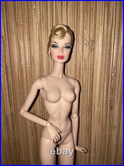 Fashion Royalty Con Integrity Toys REIGNING GRACE Eugenia Perrin Frost nude Doll