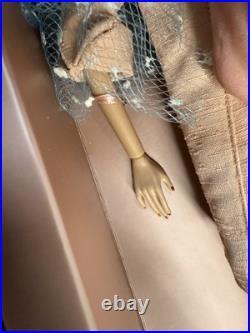 Fashion Royalty Doll Artist Jessy Ayala 2018 Integrity Toys Excellent Fashion Royalty Doll Artist Jessy Ayala 2018 Integrity Toys Excellent