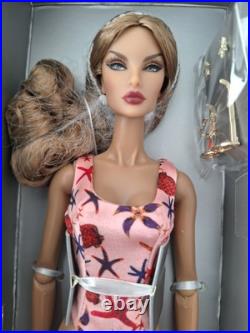 Fashion Royalty Doll Collection! Bombshell Beach Natalia Fatale Dressed Doll Fashion Royalty Doll Collection! Bombshell Beach Natalia Fatale Dressed Doll