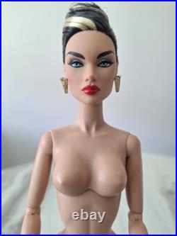 Fashion Royalty Doll Collection! East 59 Street Victoire Della Roux Sparkling Fashion Royalty Doll Collection! East 59 Street Victoire Della Roux Sparkling