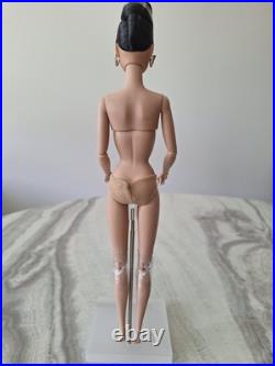 Fashion Royalty Doll Collection! East 59 Street Victoire Della Roux Sparkling Fashion Royalty Doll Collection! East 59 Street Victoire Della Roux Sparkling